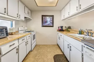 Photo #3: PTP2605729 Listing