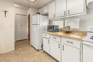 Photo #5: PTP2605729 Listing