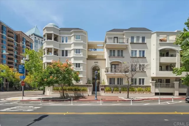 MLS: PTP2605736 Condo For Sale