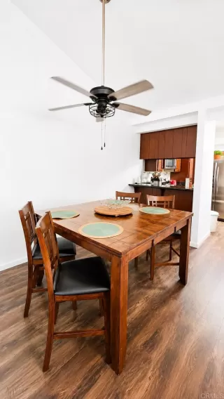 Photo #2: PTP2605742 Listing