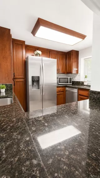 Photo #4: PTP2605742 Listing