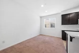 Photo #3: PTP2605777 Listing