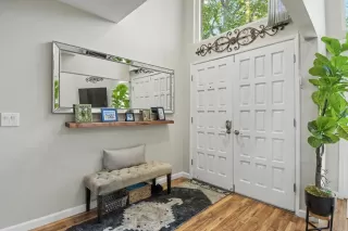 Photo #2: PTP2605782 Listing
