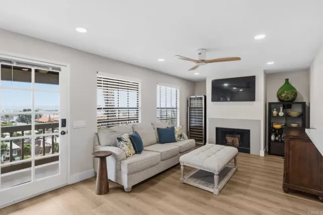 MLS: PTP2605801 Condo For Sale