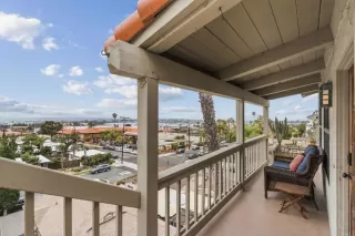 Photo #5: PTP2605801 Listing
