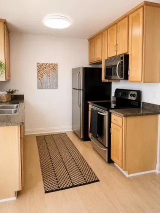 Photo #4: PTP2605806 Listing