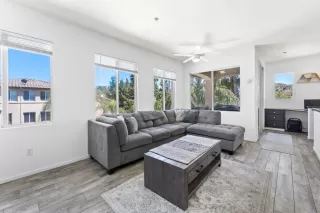 Photo #5: PTP2605807 Listing 