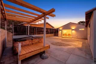 Photo #1: PTP2605889 Listing