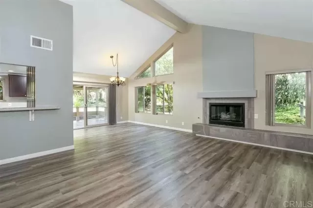 MLS: PTP2605938 Condo For Sale