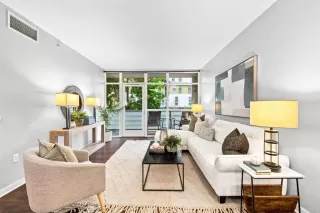 Photo #1: PTP2605979 Listing