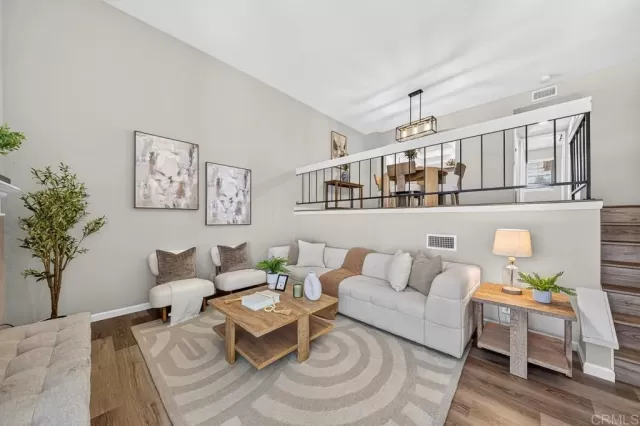 MLS: PTP2605989 Condo For Sale