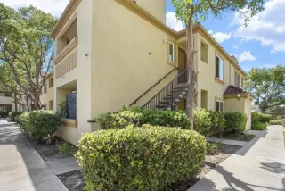 Browse active condo listings in FASHION VIEW