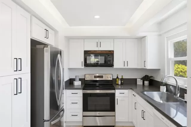 MLS: PTP2606002 Condo For Sale
