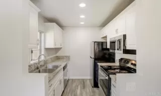 Photo #3: PTP2606045 Listing