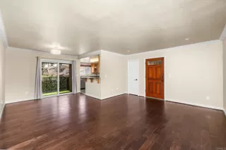 Photo #4: PTP2606052 Listing