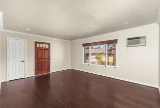 Photo #6: PTP2606052 Listing