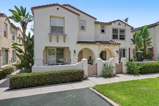 MLS: PTP2606121 Condo For Sale