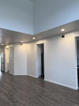 Photo #5: PTP2606124 Listing