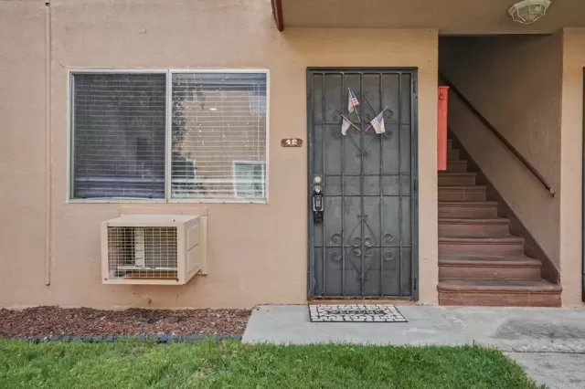 MLS: PTP2606175 Condo For Sale