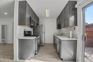 Photo #6: PTP2606175 Listing