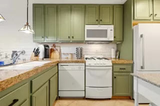 More Details about MLS # PTP2606195 : 5931 HOWELL DRIVE UNIT 7