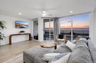 More Details about MLS # PTP2606201 : 190 DEL MAR SHORES UNIT 7, SOLANA BEACH, CA 92075