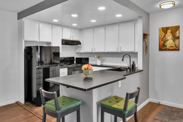 MLS: PTP2606211 Condo For Sale