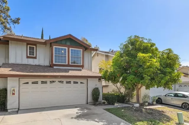 MLS: PTP2606231 Condo For Sale