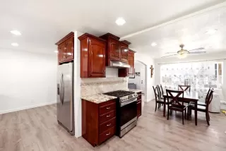 Photo #6: PTP2606235 Listing