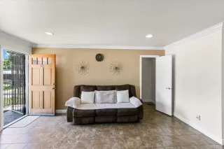 Photo #1: PTP2606246 Listing