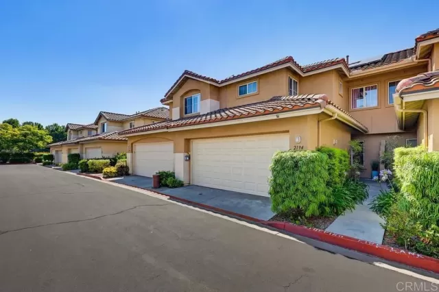 MLS: PTP2606270 Condo For Sale