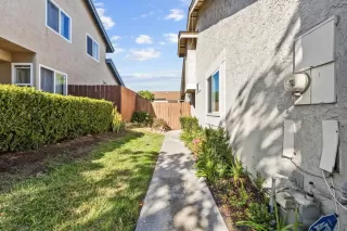 Photo #4: PTP2606276 Listing