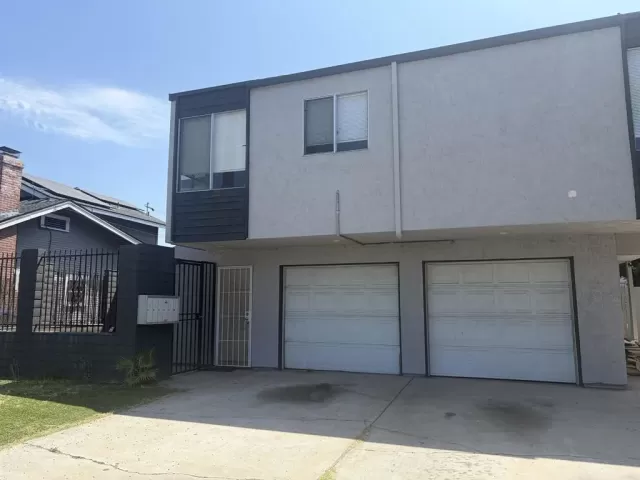 MLS: PTP2606279 Condo For Sale