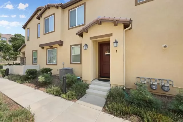 MLS: PTP2606320 Condo For Sale