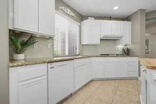 Photo #6: PTP2606333 Listing