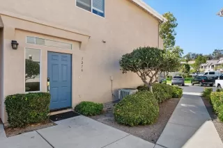 Photo #3: PTP2606338 Listing
