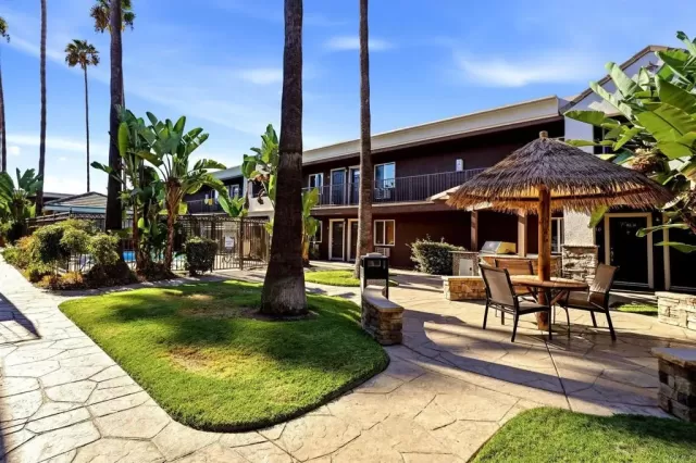 MLS: PTP2606354 Condo For Sale