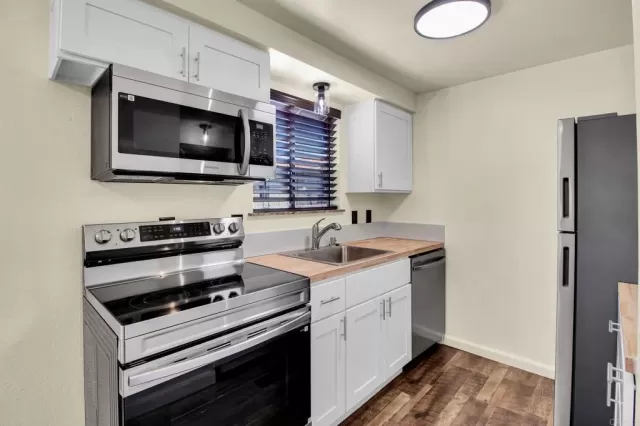 MLS: PTP2606384 Condo For Sale