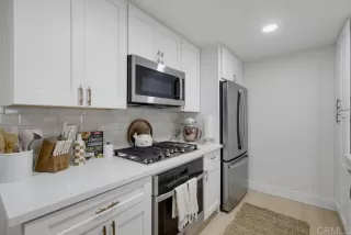 Photo #5: PTP2606390 Listing