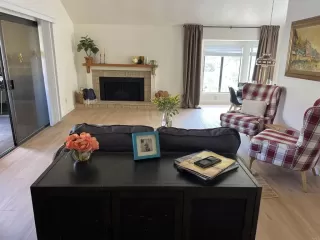 Photo #2: PTP2606393 Listing