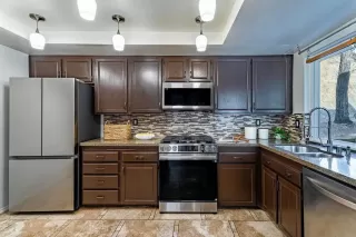 Photo #1: PTP2606394 Listing