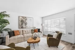 Photo #2: PTP2606452 Listing