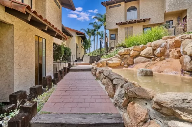 MLS: PW23119913 Condo For Sale