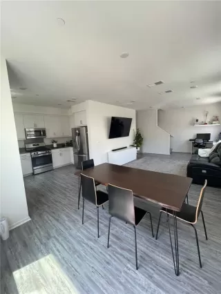 Photo #5: PW23205997 Listing