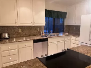 Photo #3: PW24053655 Listing