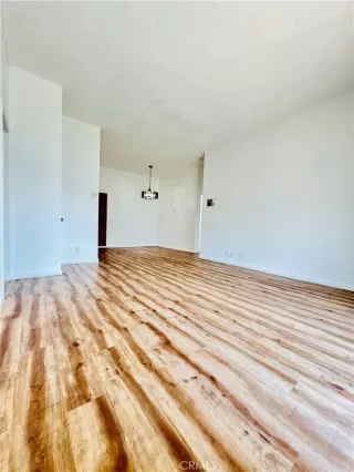 Photo #1: PW24141994 Listing 