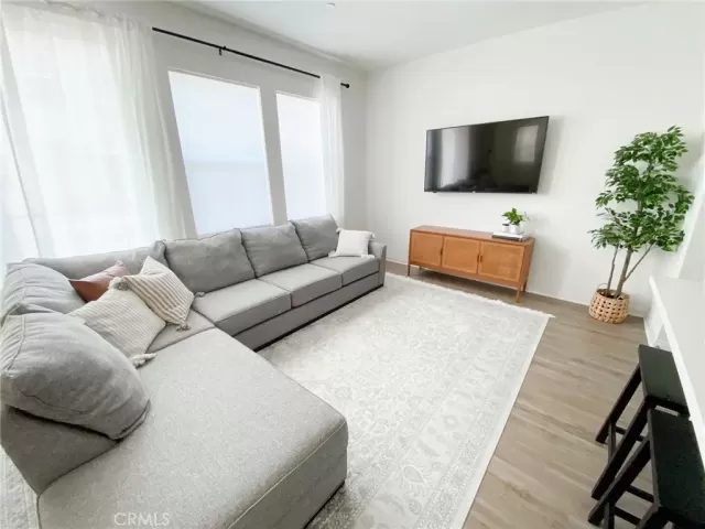 MLS: PW25038375 Condo For Sale