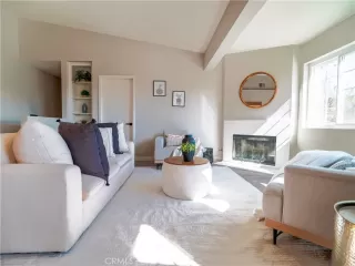 Photo #3: PW25042751 Listing