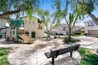 Photo #1: PW25063172 Listing 