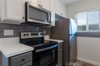 Photo #1: PW25092040 Listing